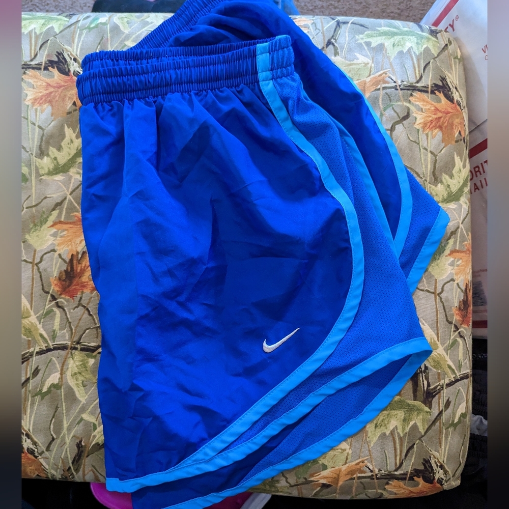 🌟 Nike dri-fit shorts